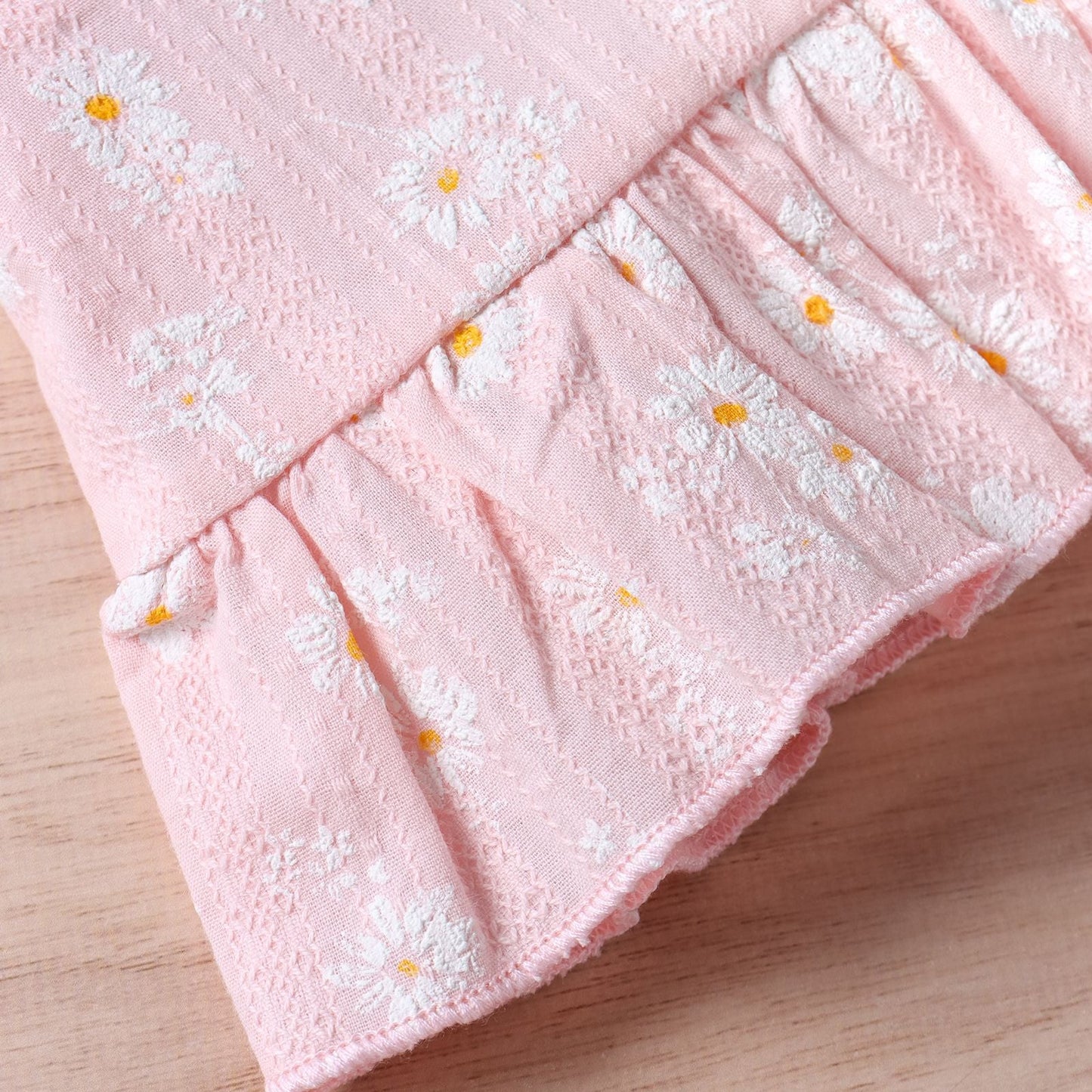 Baby Girl Floral Print Ruffle Hem Design Tops Combo Shorts Sets