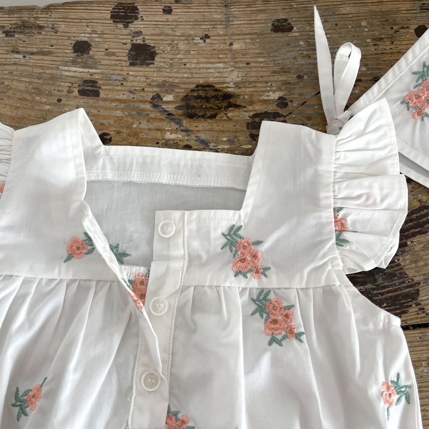 Baby Girl Floral Print Flutter Sleeve Square Collar Onesie With Hat